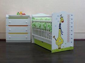 Кроватка детская Жираф с маятником в Станционно-Ояшинском - stancionno-oyashinskij.mebel-nsk.ru | фото